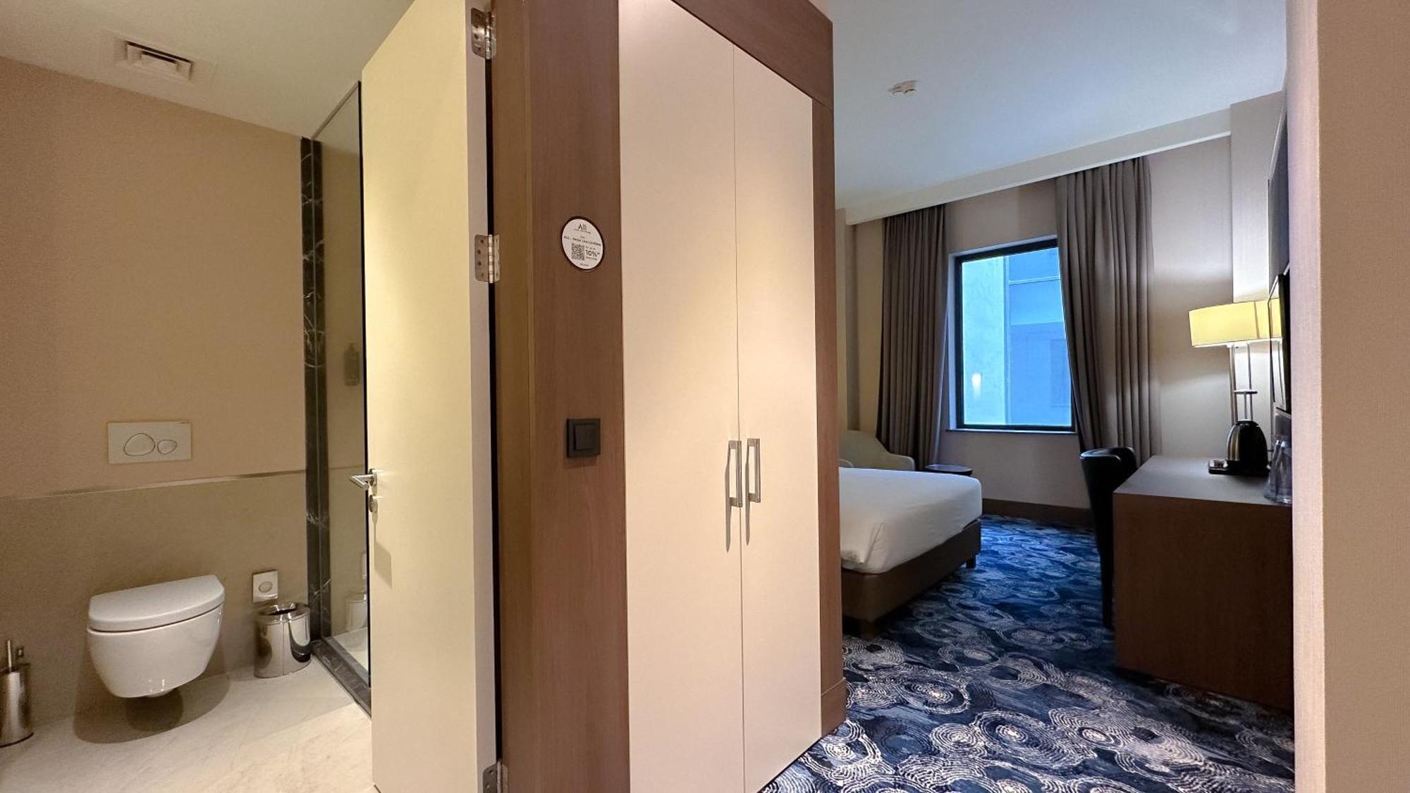 Tbilisi Philharmonic Hotel By Mercure Room photo
